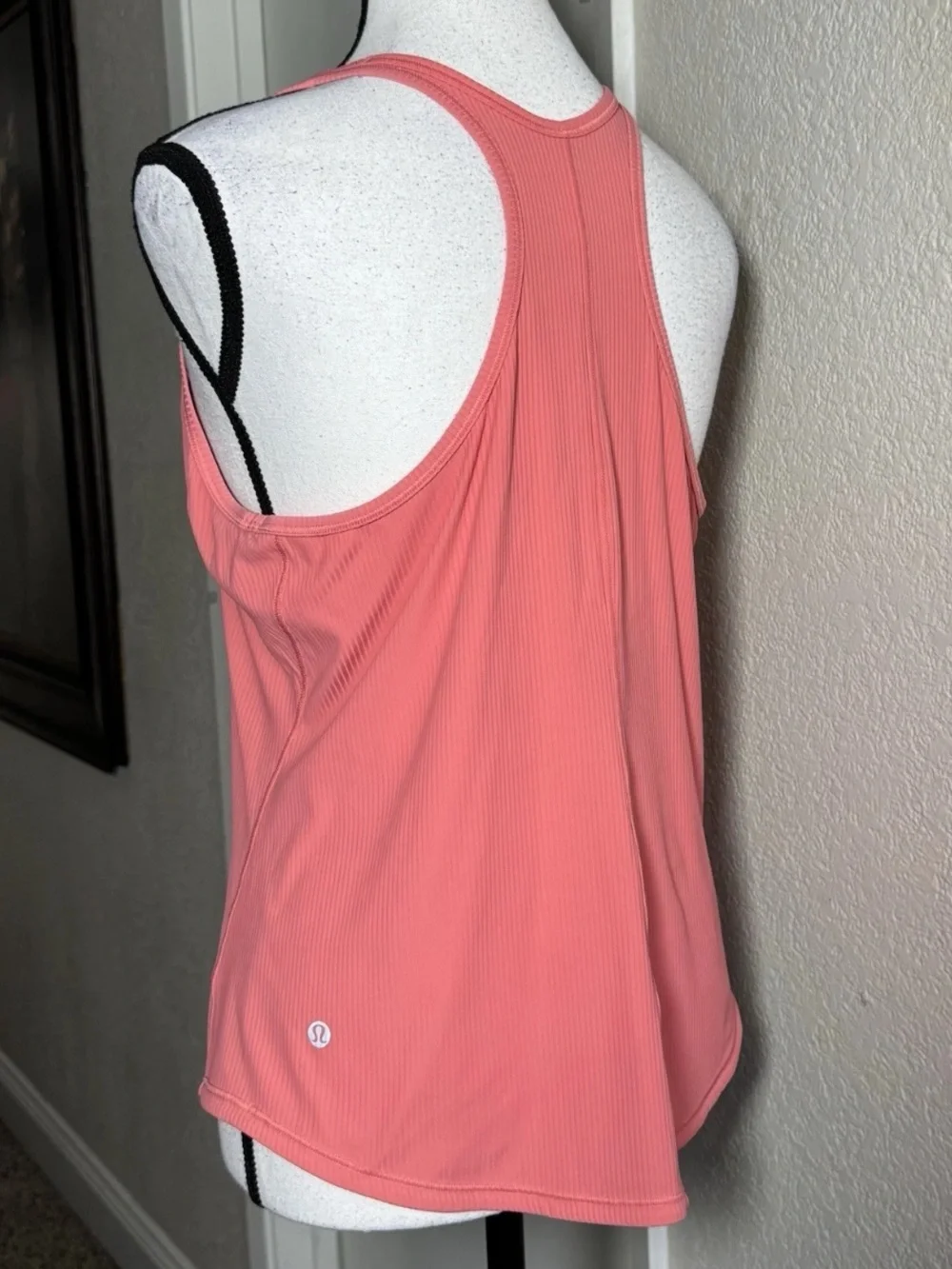 Lululemon Base Pace Tank Top High Neck Size *4 Racerback Ribbed Coral Pink